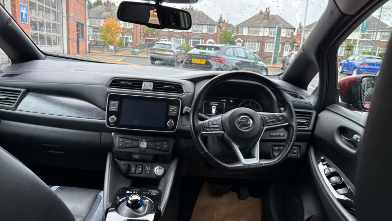 Nissan LEAF 160kW e+ Tekna 62kWh 5dr Auto Electric Hatchback